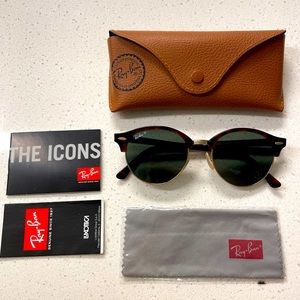 RAY-BAN, RB4246 CLUBROUND CLASSIC (POLARIZED)